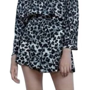 NWT Zara Leopard Print Skirted Shorts Skort Size XS Black Gray